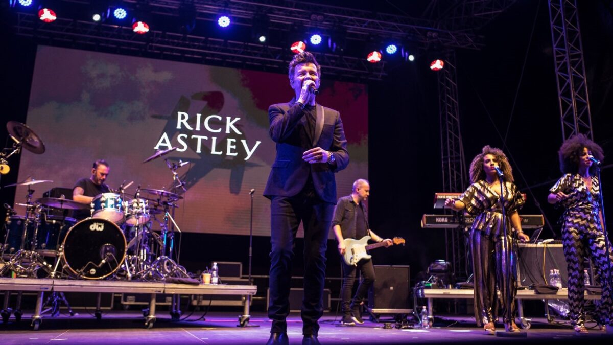Rick Astley, a Thievery Corporation és az Incognito is fellép a 11. Paloznaki JazzPikniken